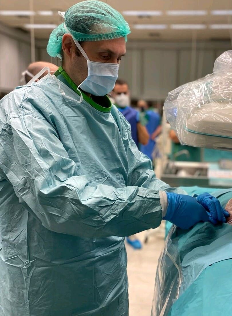 Cirurgia endoscópica da coluna Dr Luís Soares